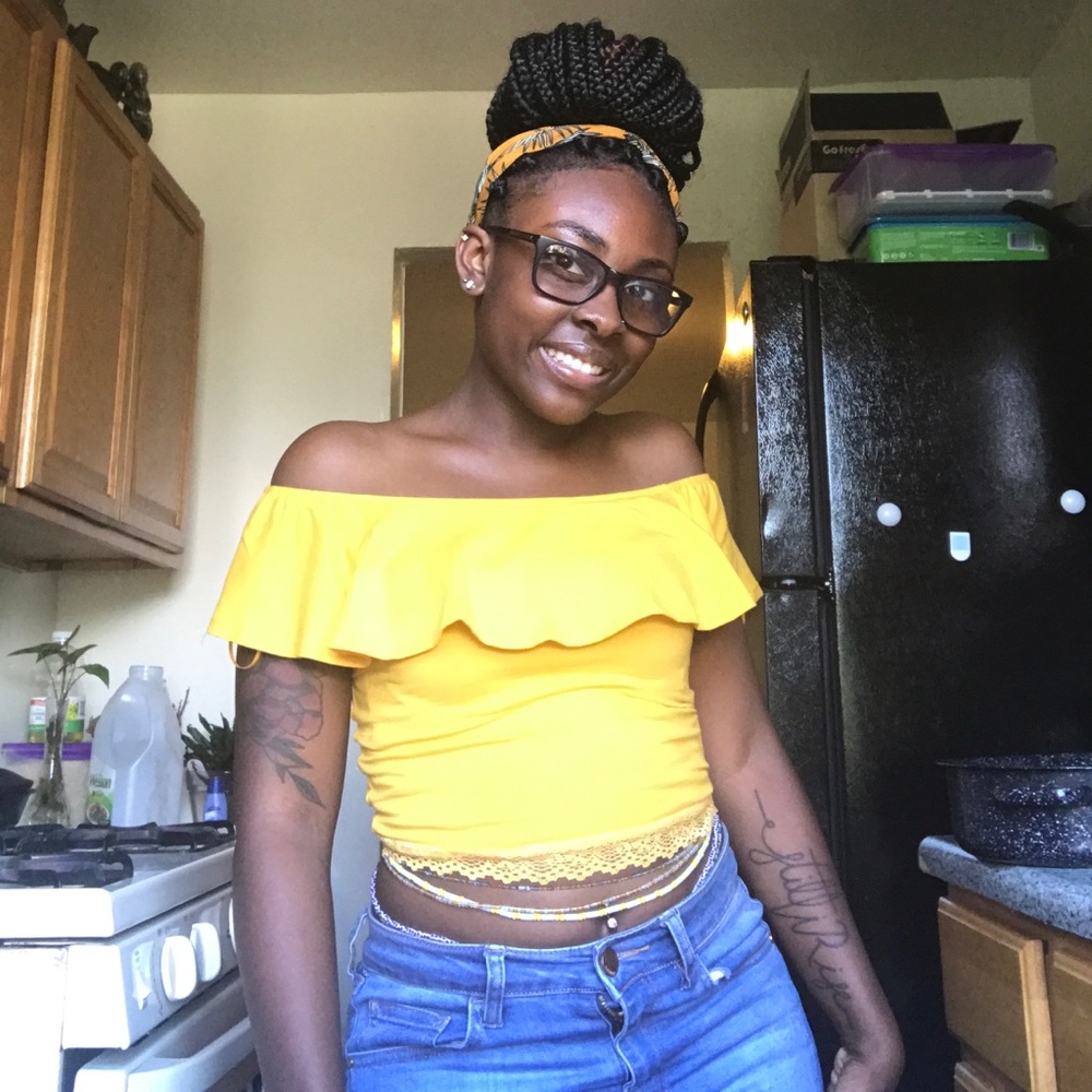 Meet your Posher, Ajuatay